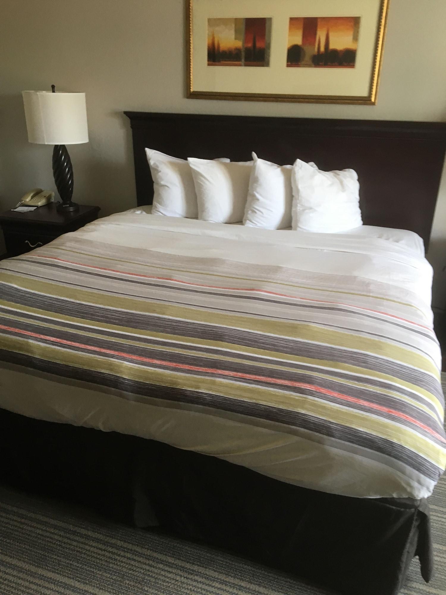 Hotel Baymont By Wyndham Sumter Extérieur photo